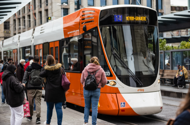 Tram orange